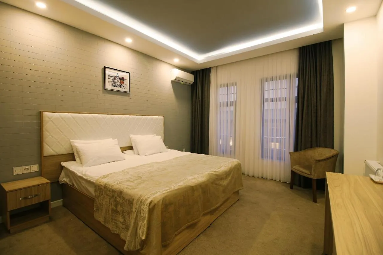 Baku Tour -Halal Hotel